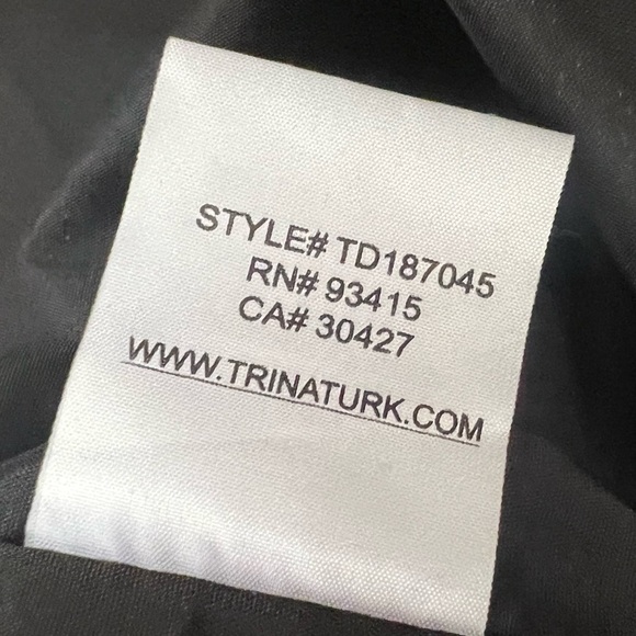 Trina Turk Black retro mod mini dress with gold starburst embellishments Size 4 - Picture 8 of 9